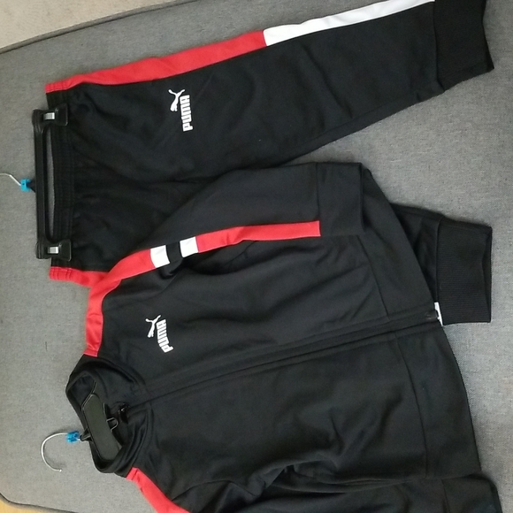 4 Puma set. Red & Black - Picture 1 of 5